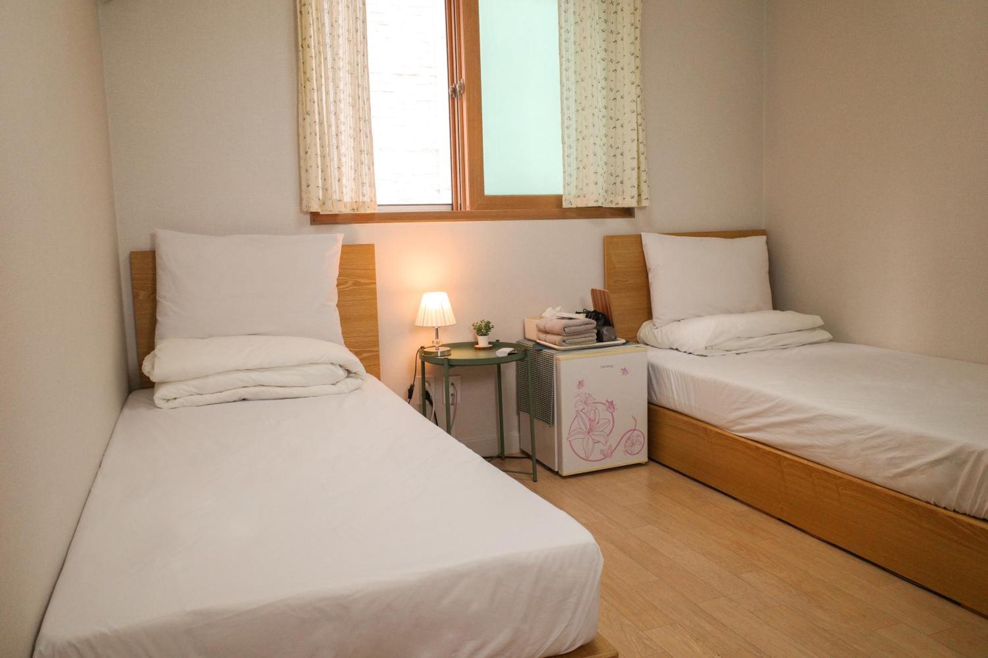 Starria Hostel Foreign Guest Only Seoul Ruang foto